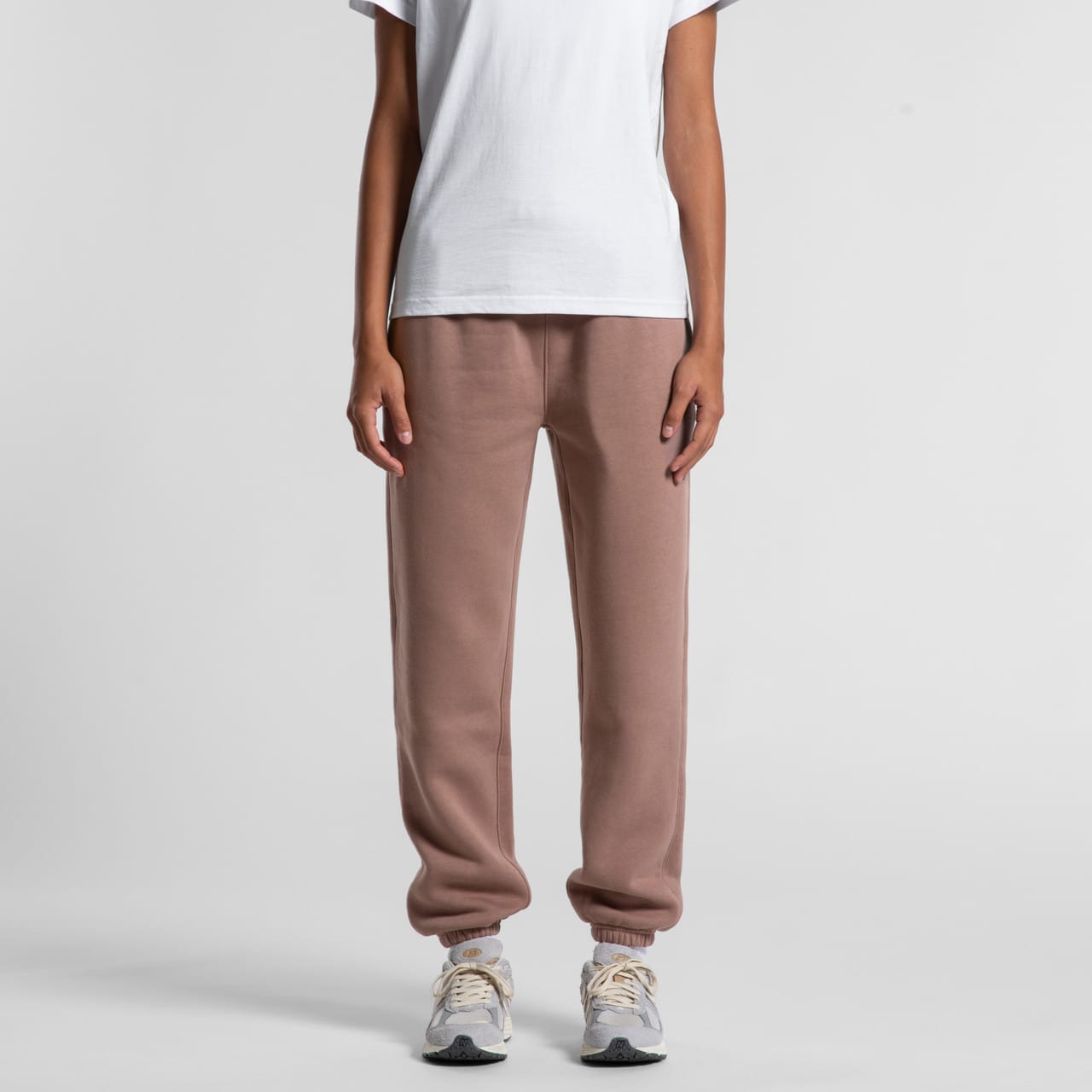 4932 Wos Relax Track Pants Main 20327.1678923858.1280.1280