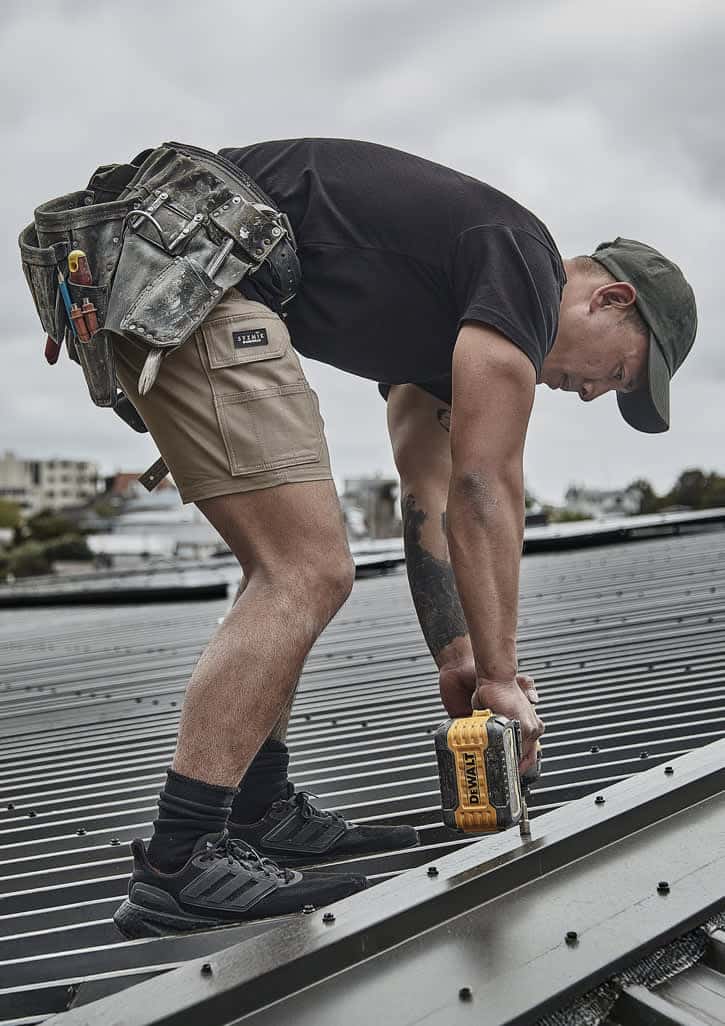 Mens Essential Stretch Cargo Short